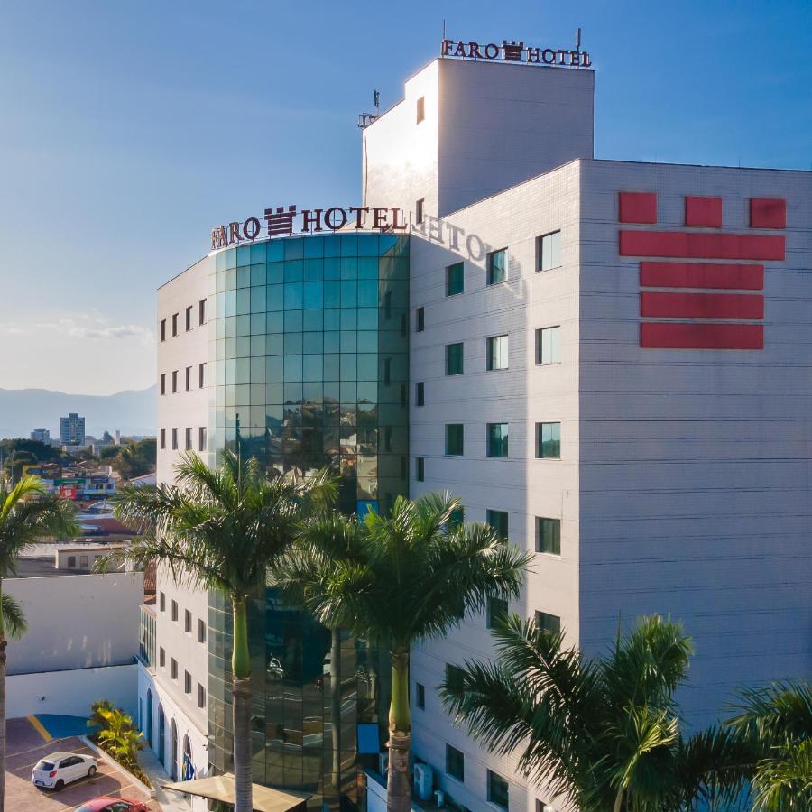 Faro Hotel 陶巴特 外观 照片