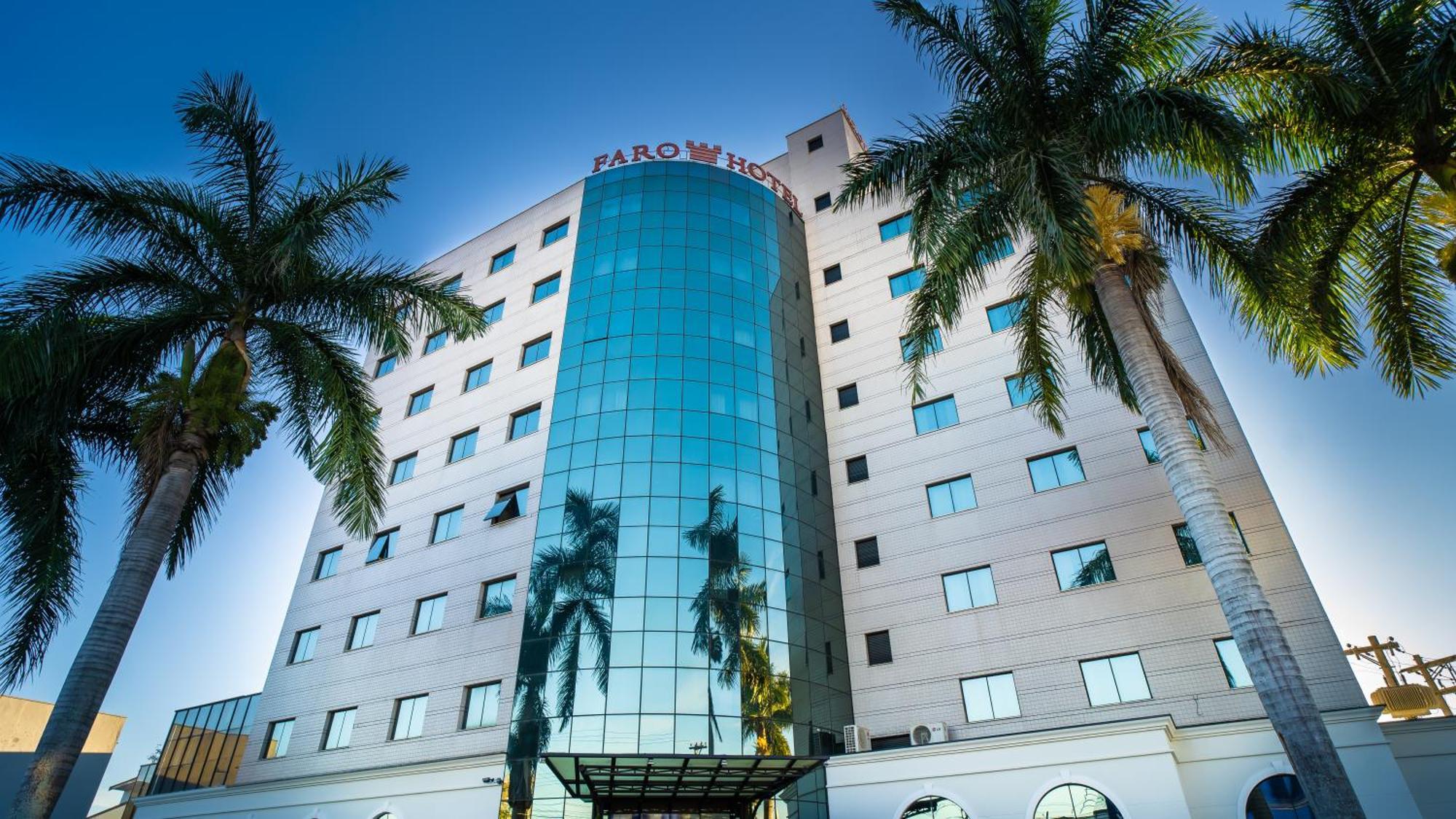 Faro Hotel 陶巴特 外观 照片