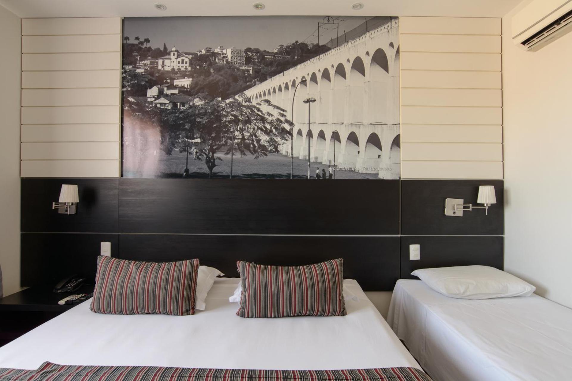 Faro Hotel 陶巴特 外观 照片