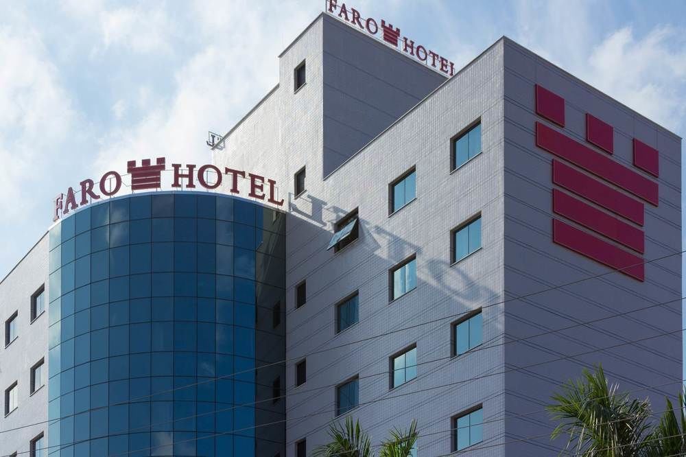 Faro Hotel 陶巴特 外观 照片