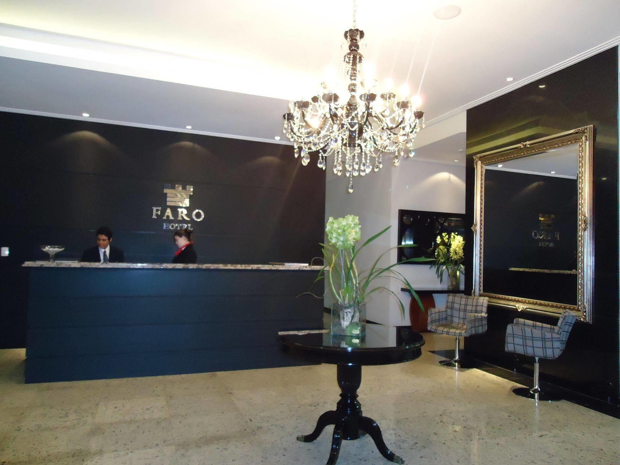 Faro Hotel 陶巴特 外观 照片