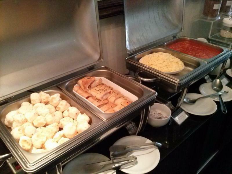 Faro Hotel 陶巴特 外观 照片